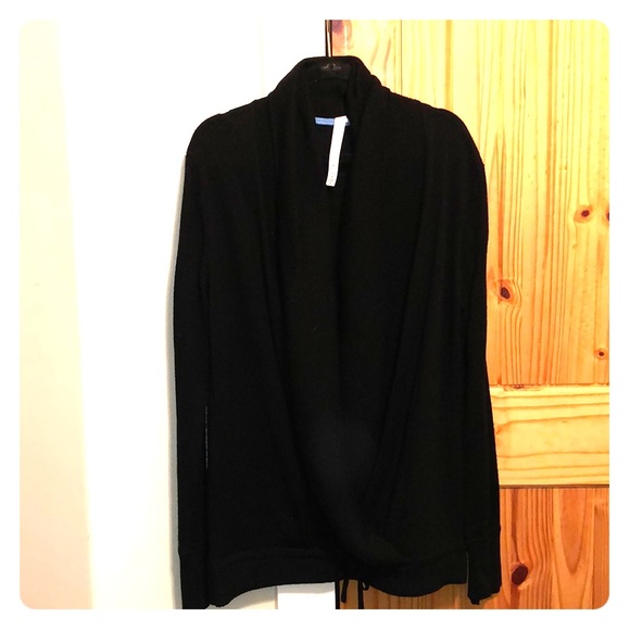 Lululemon Sweater - Picture 1 of 3
